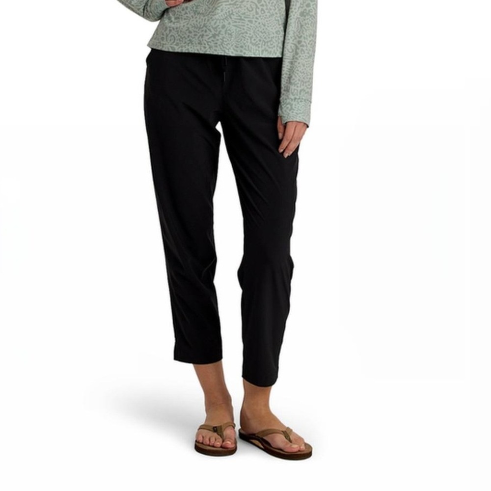 Free Fly Breeze Drift Pants Women M Black Crop Jogger Lightweight Tapered UPF 50